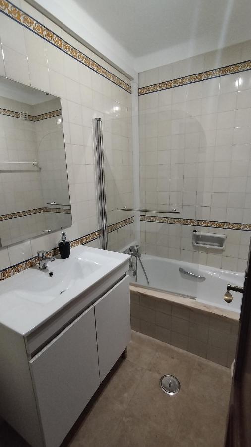 Appartement Quarto Com Varanda No Centro Em Tavira Extérieur photo